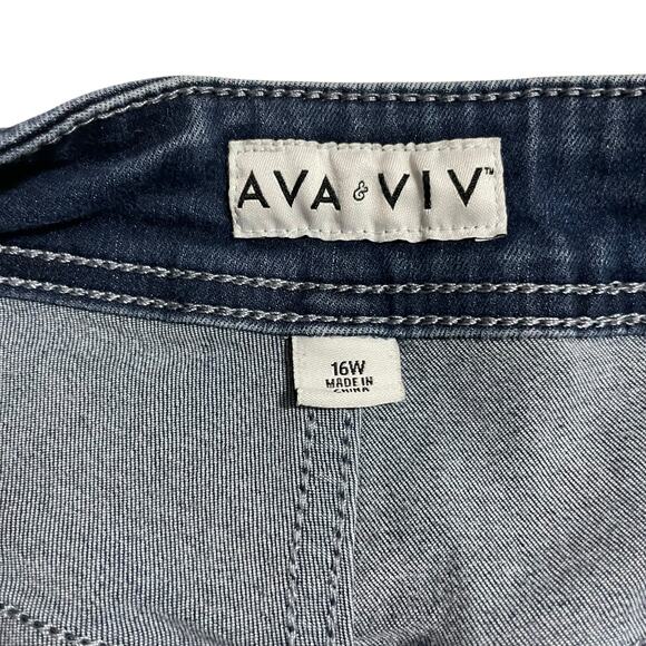 Ava & Viv Womens Jeans Size 16W Mid Rise Skinny Pull On Denim Jeans Dark Wash - Picture 5 of 10